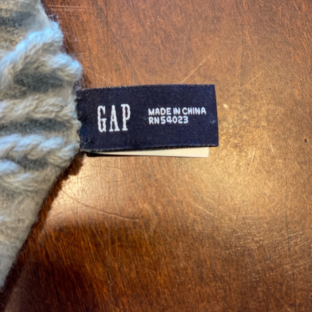 Gap Solid Grey Scarf - image 2